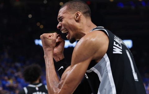斗球直播-ESPN专访文班：少林特训有点被夸大 波波维奇始终是我们的掌舵人|总决赛|格雷格-波波维奇|圣安东尼奥马刺队|NBA总决赛|文班亚马_新浪体育_新浪新闻